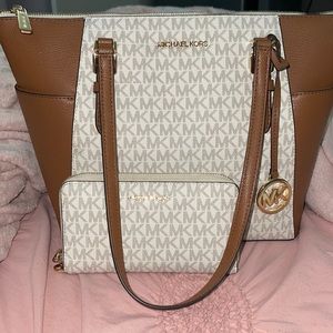 Michael Kors purse and matching wallet